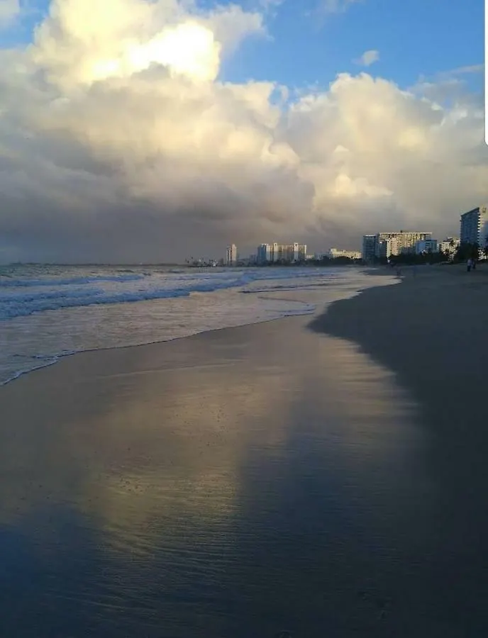 Beach Front Apt Isla Verde 3 Apartment San Juan